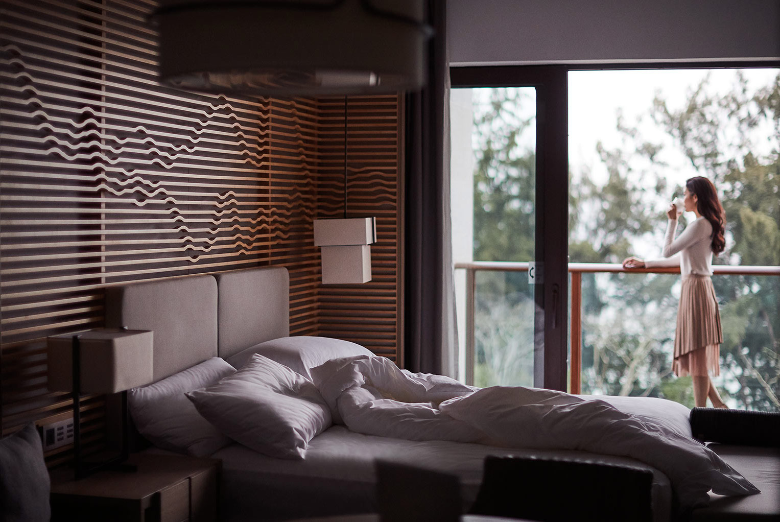 INVITING AND OH-SO-COMFY. SET A NEW STANDARD FOR RELAXATION