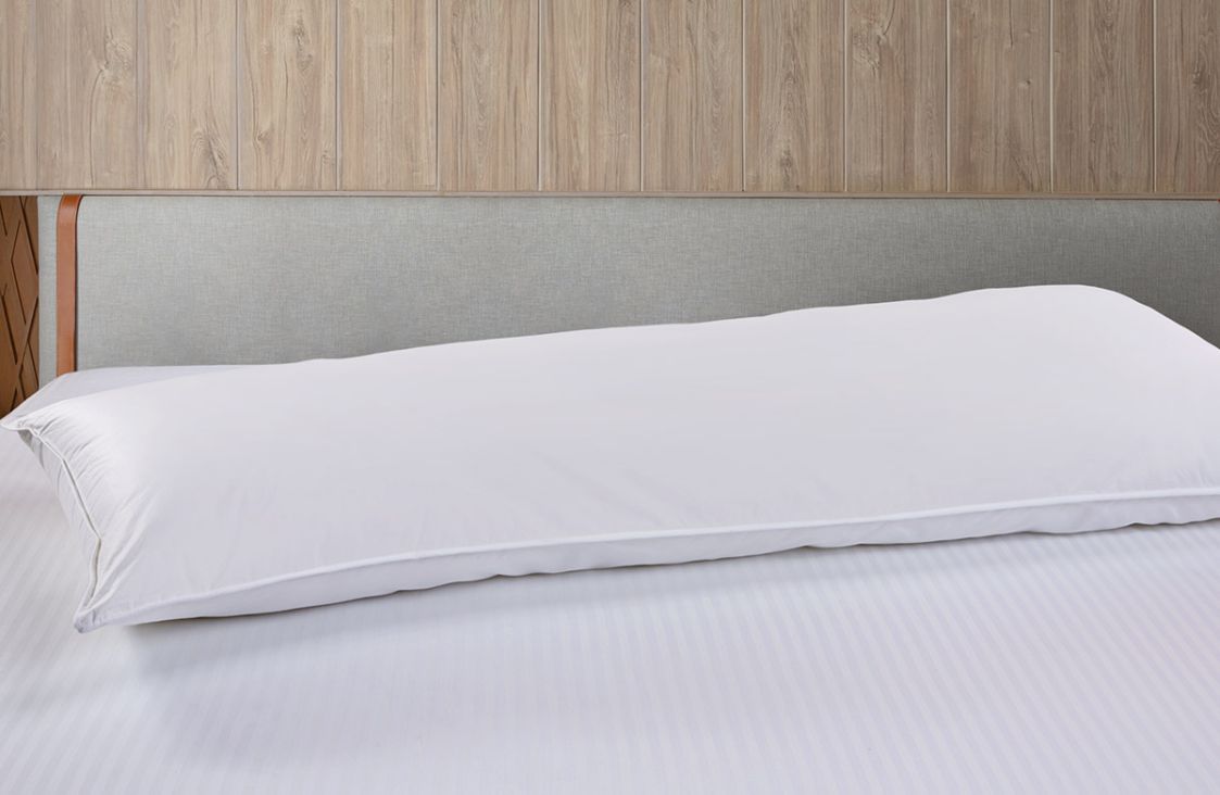 Buy Luxury Hotel Bedding from Marriott Hotels Body Pillow